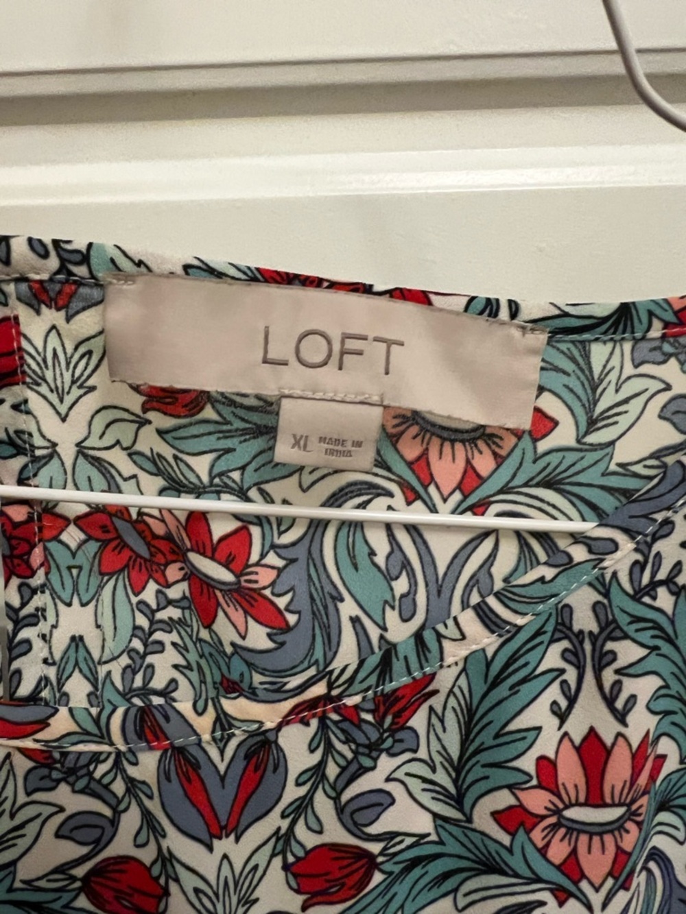 LOFT Red & Teal Floral Flutter Sleeve Blouse - Picture 4 of 7